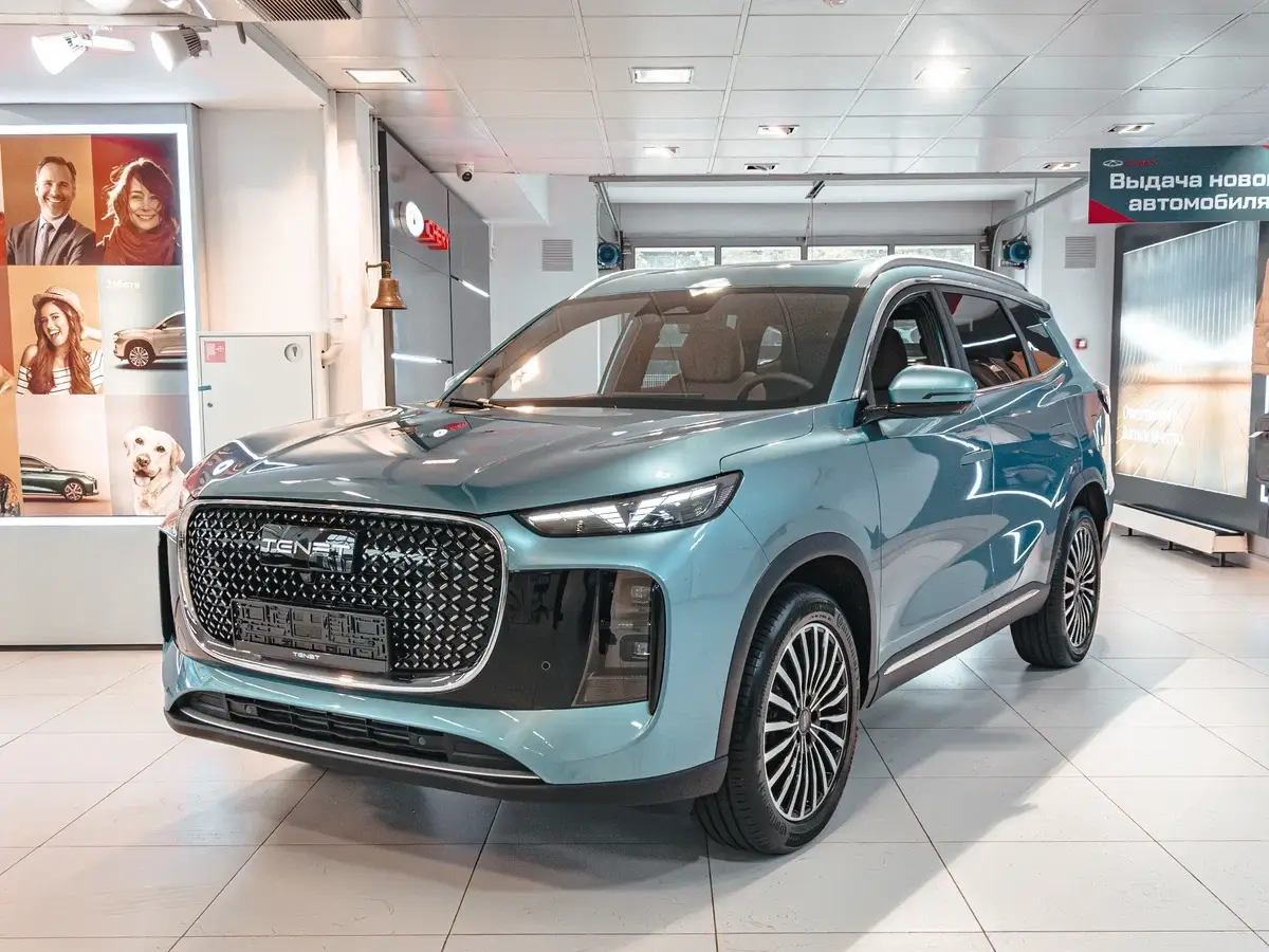 Tenet T8 с салона по цене от 2 124 000 рублей